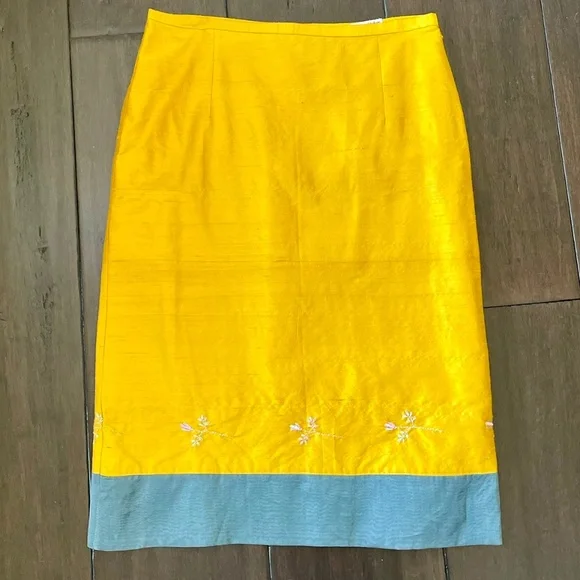 SALE! NWOT Wilson Stokoe Slub Silk Knee Length Skirt ~ Size 10 (US) - Picture 3 of 9